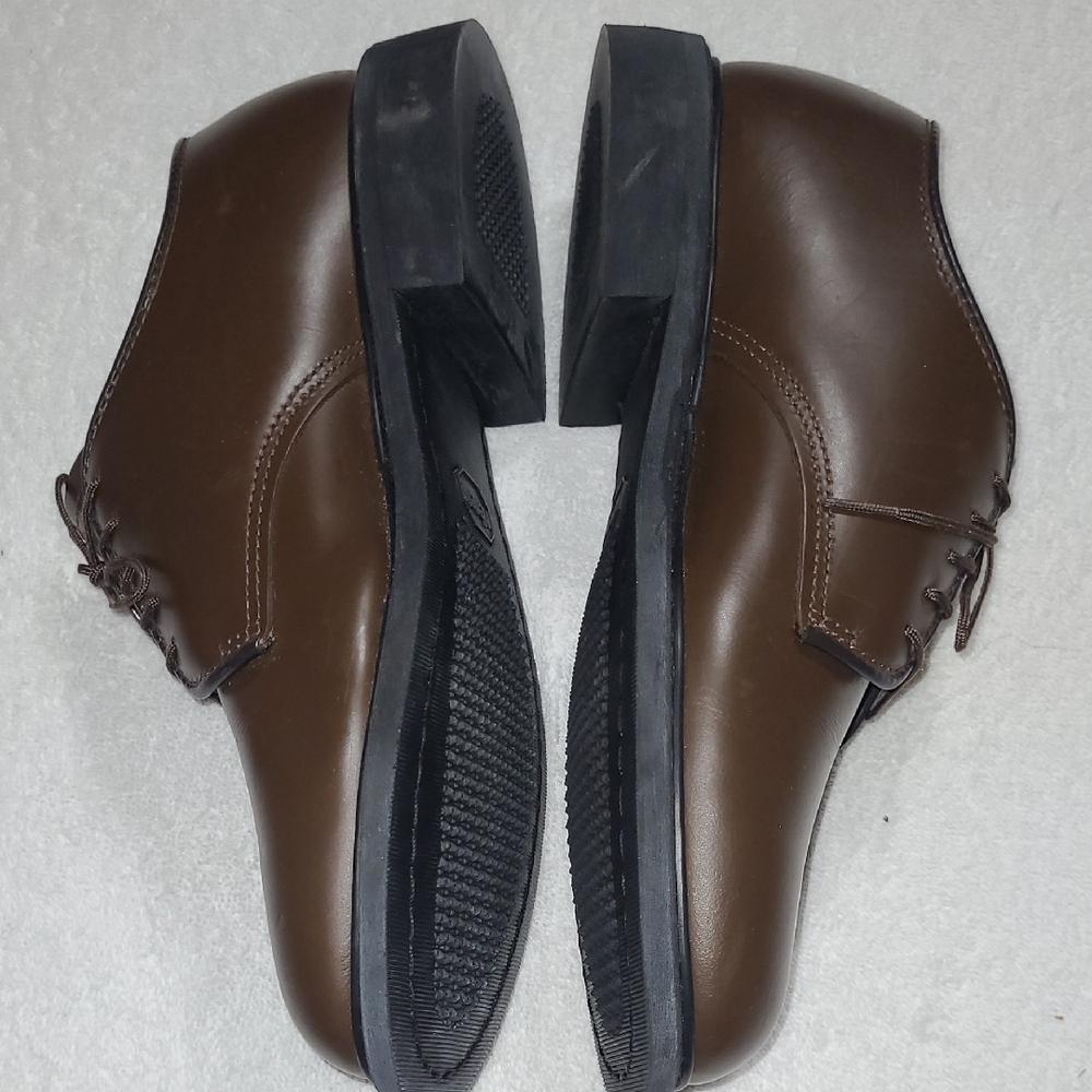 Capps Brown Leather Oxfords Size 9 Womans - Picture 3 of 8